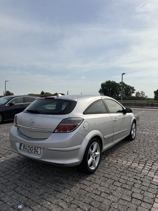 OPEL Astra H GTC 1.7 CDTi 101 cv