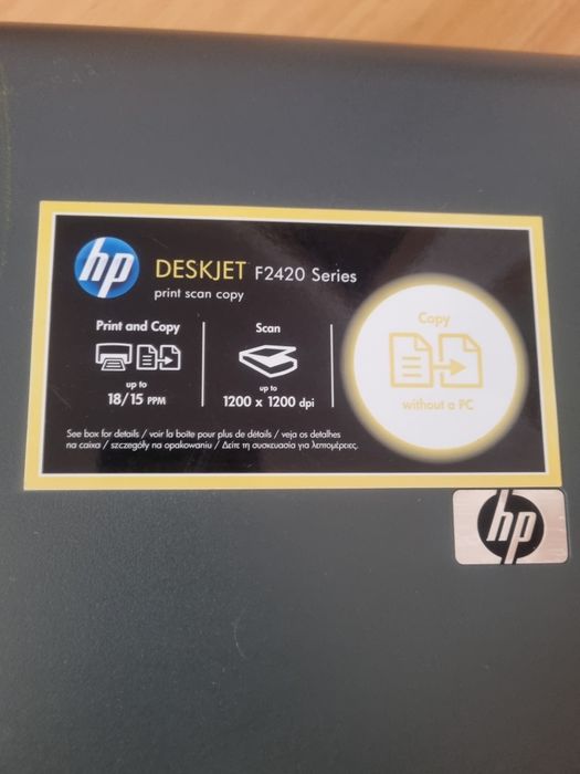 Impressora Hp deskjet F2420 tres em um, imprime, fotocopiq e digitaliz