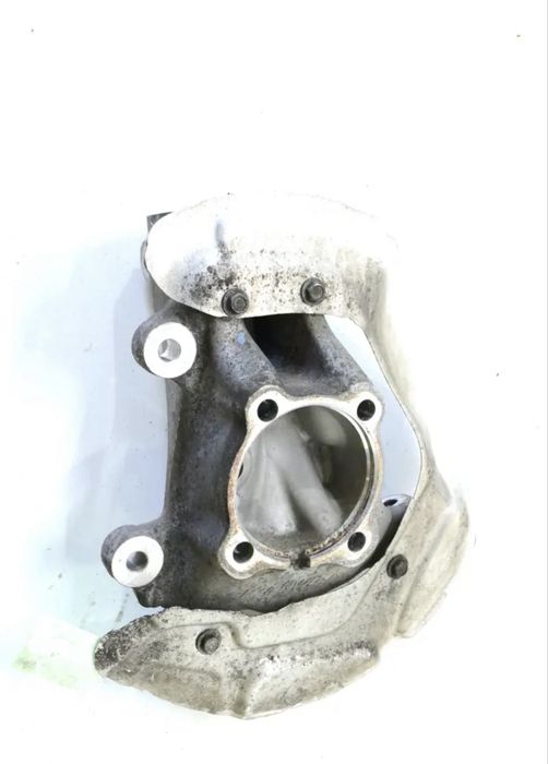 Цапфа передня L+R BMW F15,F07,F10,F34,F11