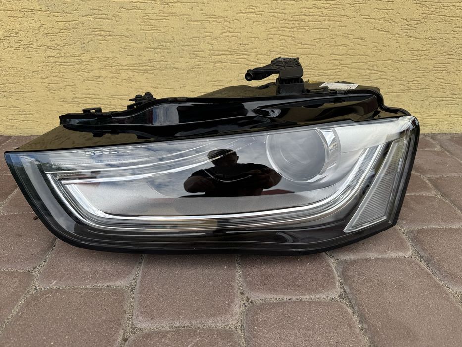 Lampa lewa lewy przód Audi A4 B8 LIFT 8K0 XENON Europa