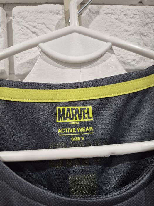 Koszulka sportowa marvel s szybkoschnąca szara zbroja przebranie nowa
