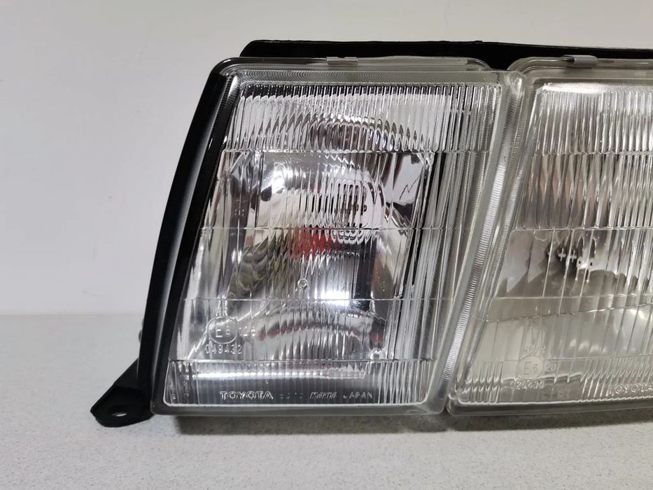 lampa reflektor lewy lexus ls 89-94 koito oryginał europejski