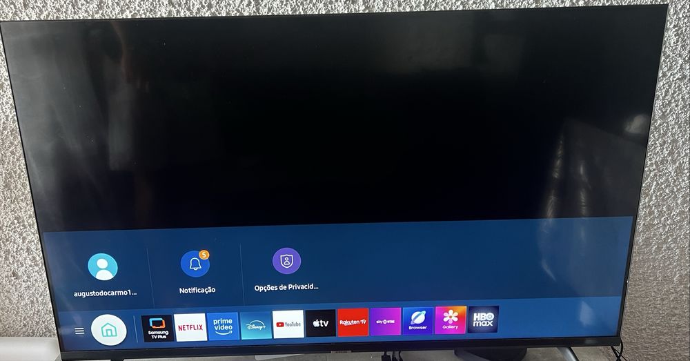Samsung Smart TV 50” UHD 4K AU7000 – Como Nova + Caixa Original