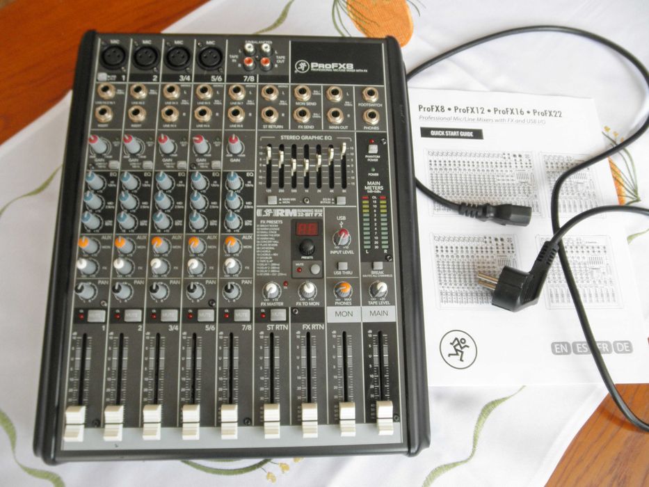 Mikser MACKIE PRO FX 8. Mixer z pogłosem, equalizerem, USB.
