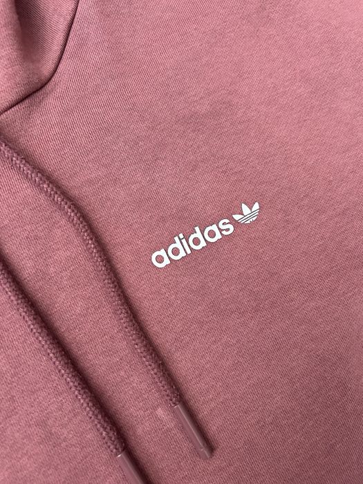 Худі adidas з принтом на спині