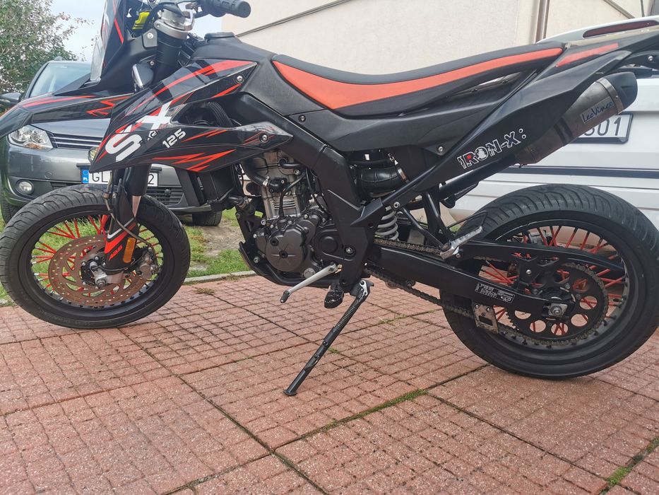 Aprilia sx125 4t