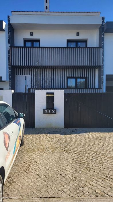 Moradia Unifamiliar T4, Quinta da Amizade, Setúbal
