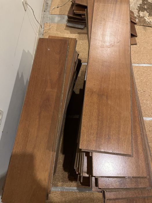 40m2 Chão Madeira em ótimo estado