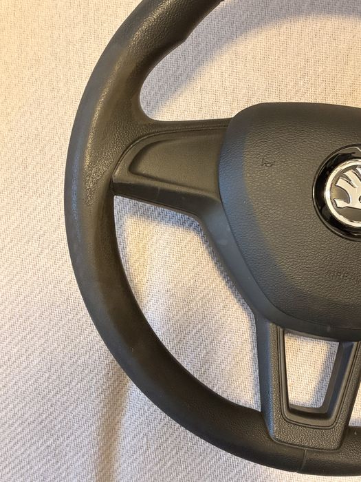 Kierownica gumowa z poduszka Skoda Rapid Fabia Octavia