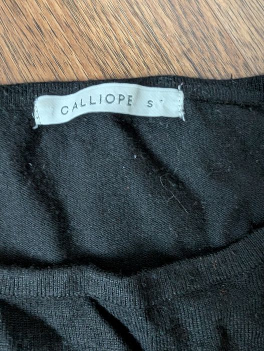 Sweter damski z siatką na rękawach. Rozm s