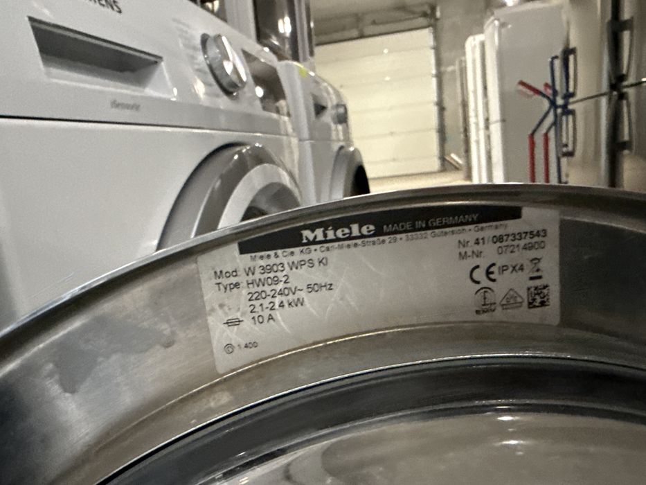 Пральна  машина  Miele Klassik WT2670WPM 6 кг