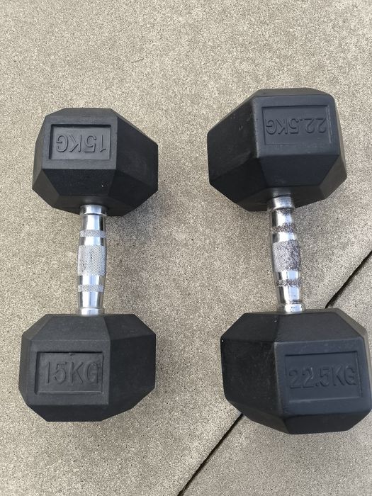 Halteres de 15 e 22.5 kg