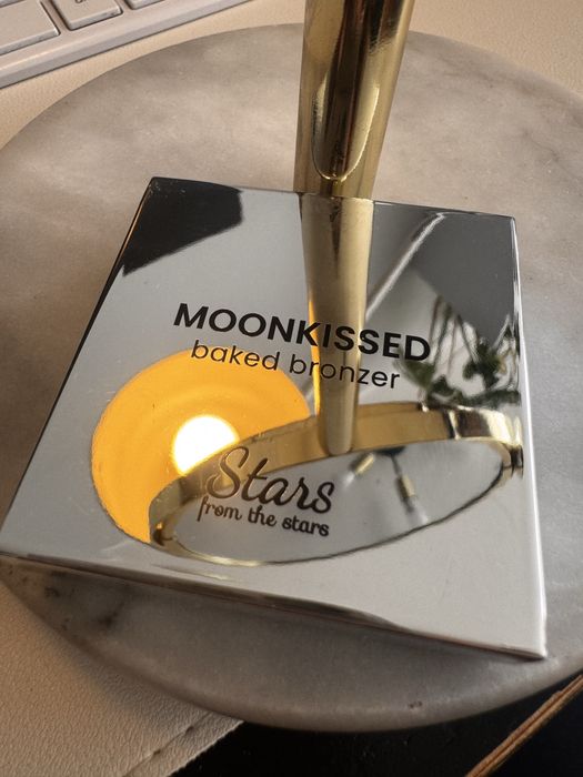 Moonkissed baked bronzer stars from the stars 02 warm bronze