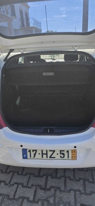 Opel Corsa D - Van