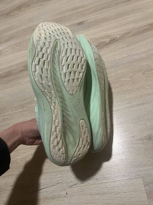 Кросівки Asics Gel-Nimbus 26