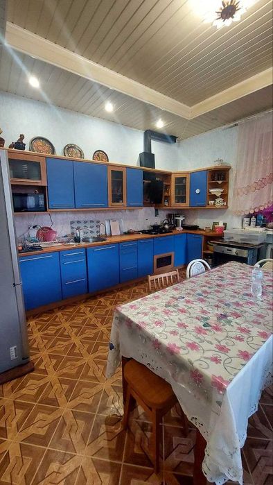Сдам комнату в доме в р- не пр. Металлургов