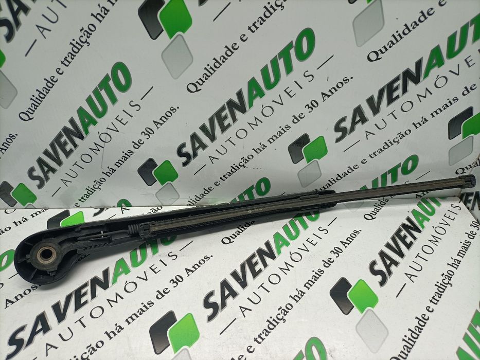 Haste / braço de escova limpa vidros trás SEAT Ibiza V (KJ1)