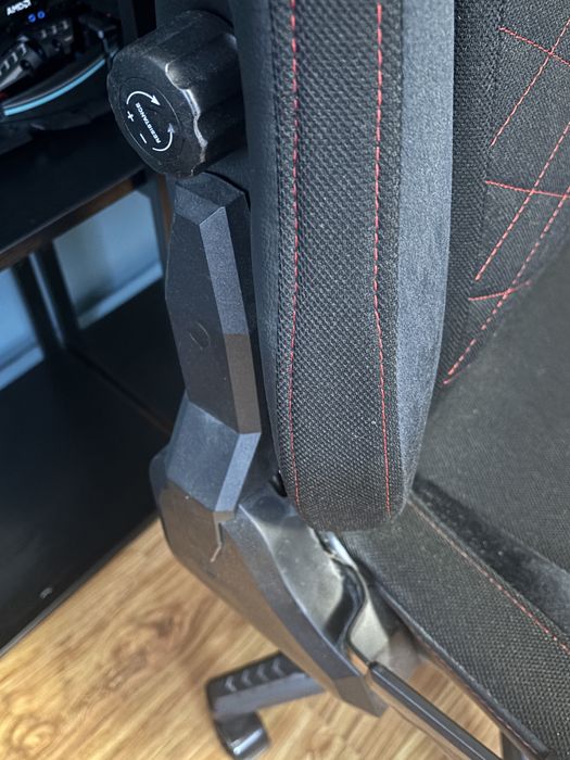 Fotel gamingowy Genesis Nitro 890