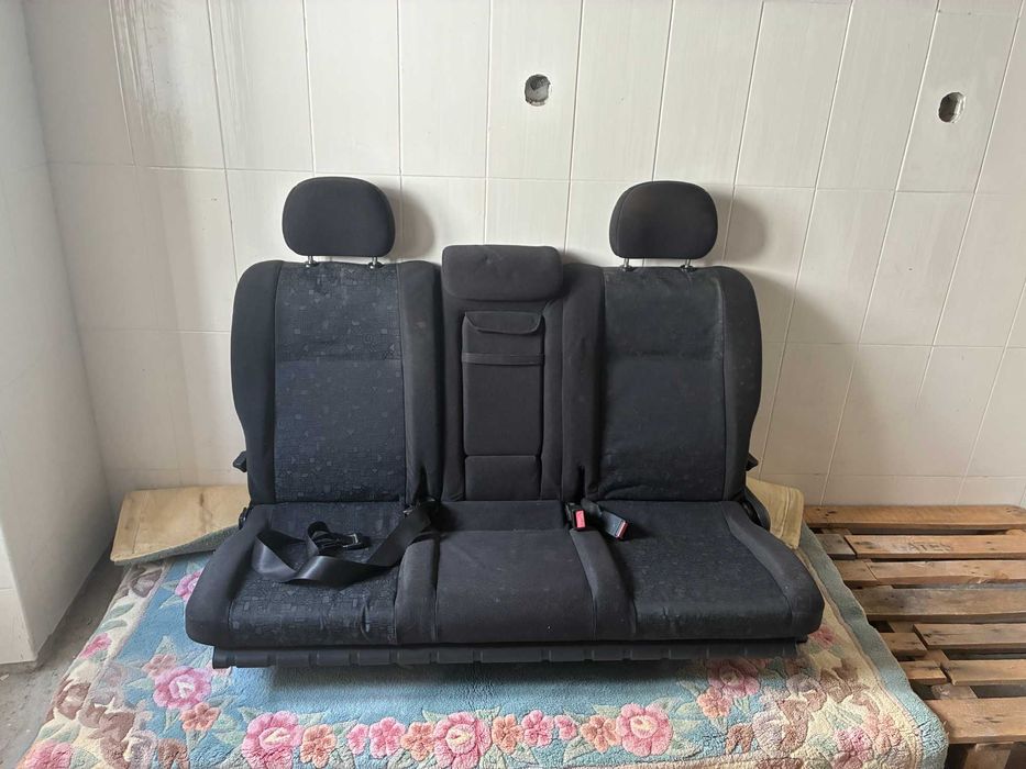 Vendo banco do meio  Opel Zafira A