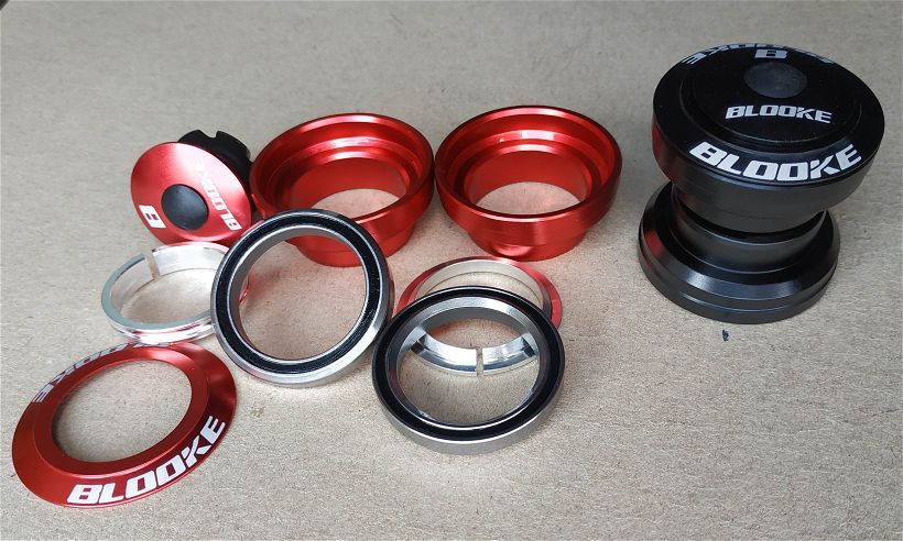 Рулевая на промах велосипеда. Подшипники на конусный и прямой шток: 420 ...