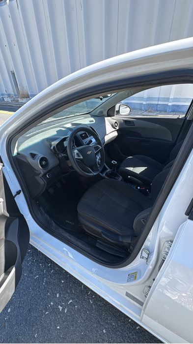 Chevrolet aveo 2011