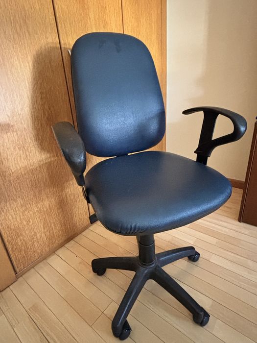 Cadeira de escritorio