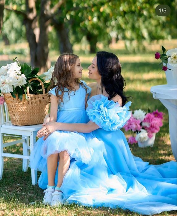 Оренда суконь/одягу