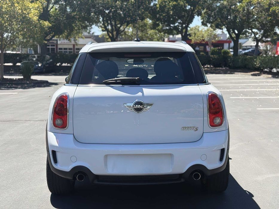 MINI Cooper Countryman      2013