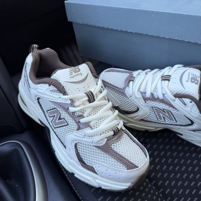 New Balance 530 Turtledove Mushroom трендові жіночі кросівки нью беланс