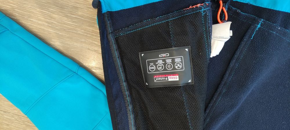Kurtka Softshell z firmy CMP rozmiar 128