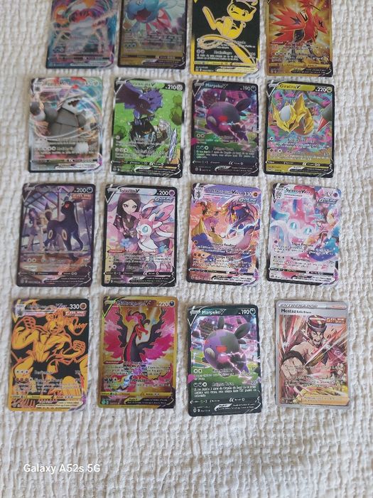 35 Cartas Pokemon BRiLHANTES