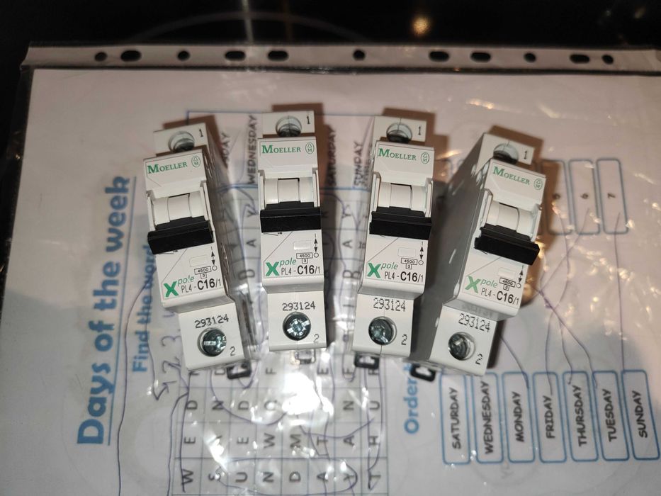 Узо, диф автомат, реле Eaton Moeller Iek