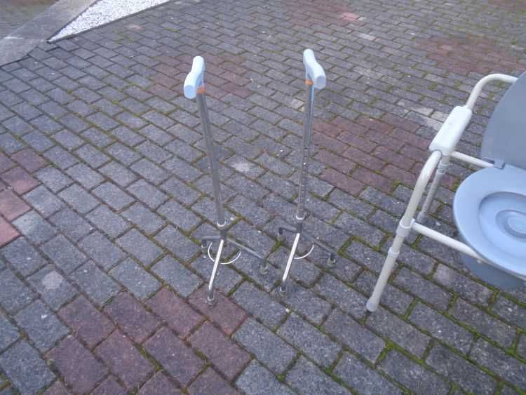 Krzesło toaletowe kule kaczka krzesełko prysznicowe laski