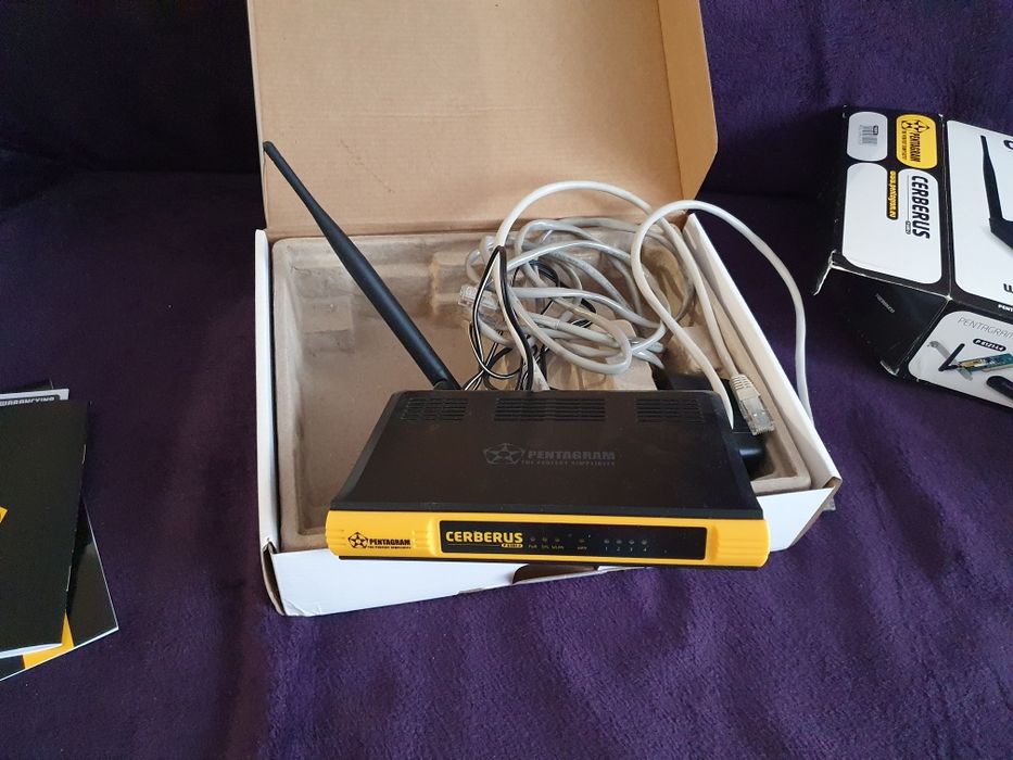 Router- PENTAGRAM Cerberus P 6381-2
