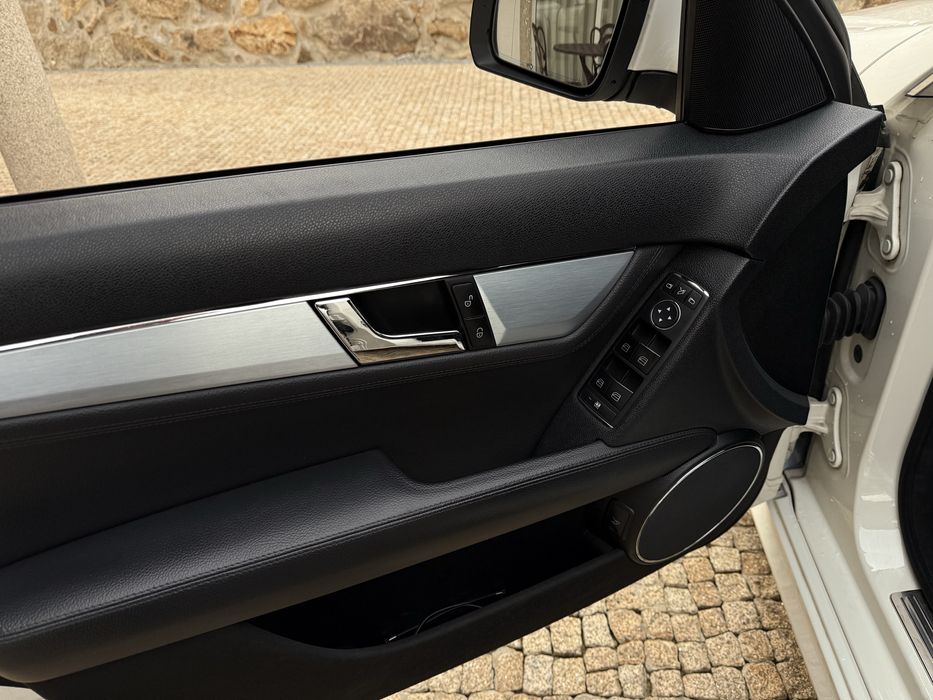 Mercedes-Benz C 220 CDI AMG