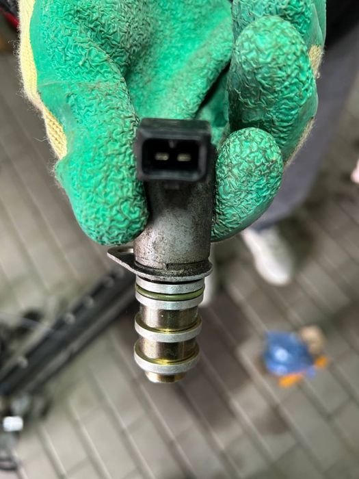 Клапан регулировки давления масла BMW n43