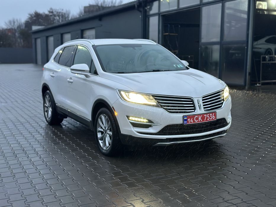 Авто розмитнене та готове до реєстрації. 
Пошкодження були незначні 
Машина 4х4
Колір біла перла
Вже в Україні розмитнена
Авто завів і поїхав
Сертифікат вже зроблений 
На обмін 13000$
Ціна вказана за готівку
Ціна низ ринку , таких цін немає