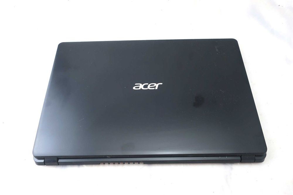 Portátil Acer Extensa 215-52 i5 12GB RAM Win11