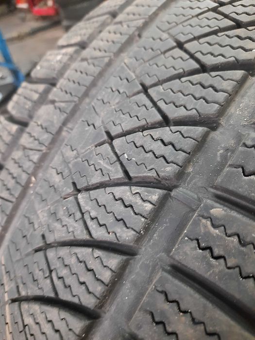 Opona 255/55R18 109V Champiro WinterPro HP