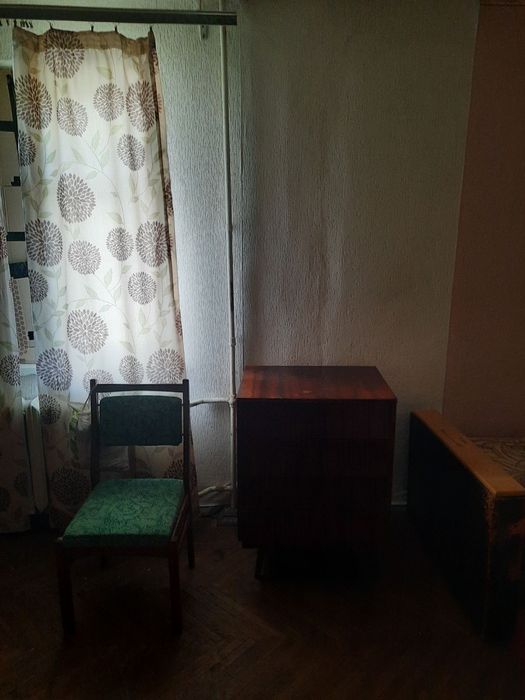 Сдам 1 к.кв. 1/5 ул. Каденюка 49, метро Армейская