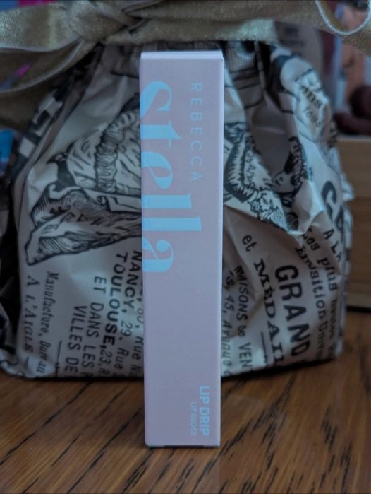 Rebecca Stella Lip Drip Lip Gloss - chocolit - Błyszczyk do ust