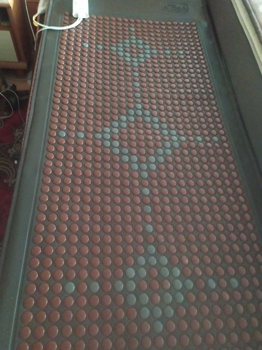 Продам большой (новый) турманиевый мат Т-20 от Nuga Best с наноалмазом