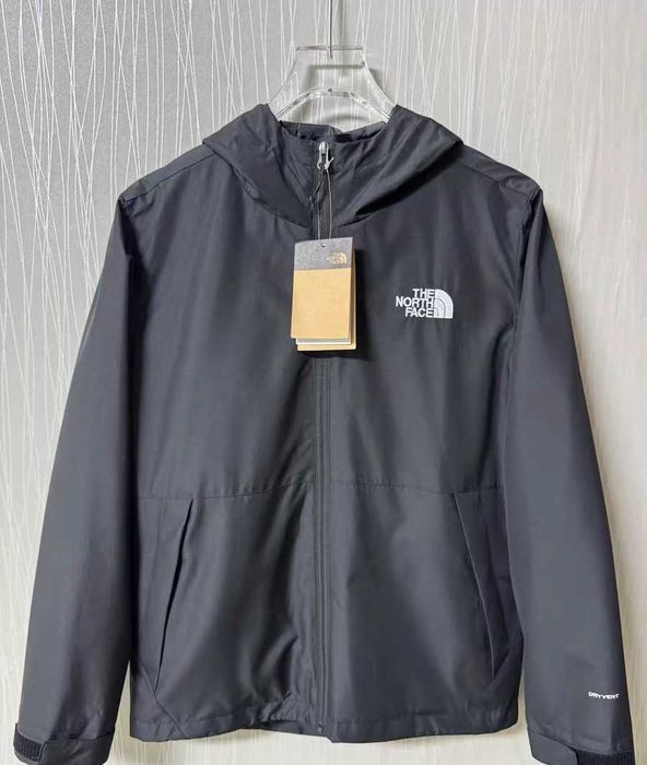 Kurtka softshell z kapturem marki The North Face / S