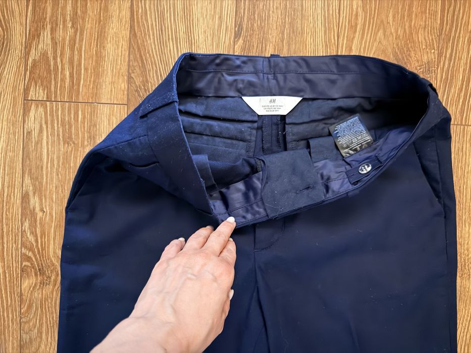 Elegancke granatowe spodnie garniturowe H&M 170