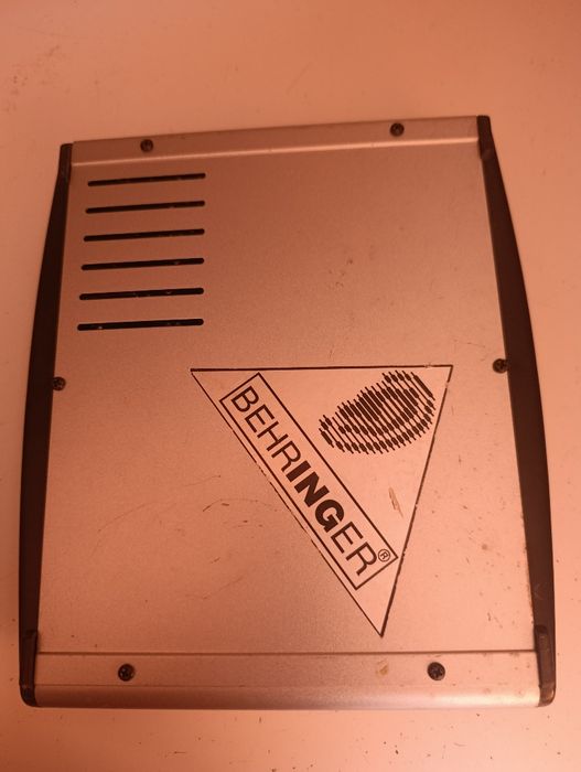 Mesa de mistura behringer