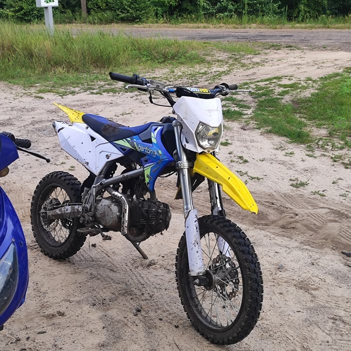 Продам питбайк Бартон СРОЧНО так как выезжаю за границу