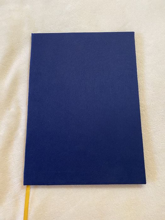 Палітурні роботи, виготовлення нових і ремонт старих книг.