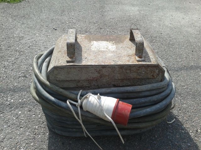 Вібратор для бетону + трансформатор