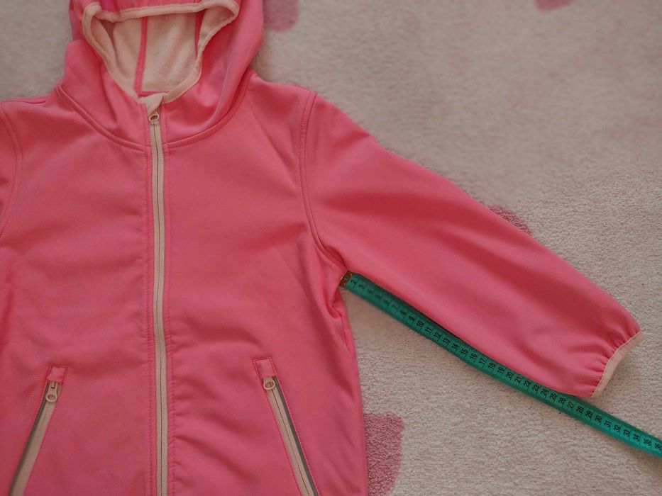 Kurtka Softshell rozmiar 122 nowa
