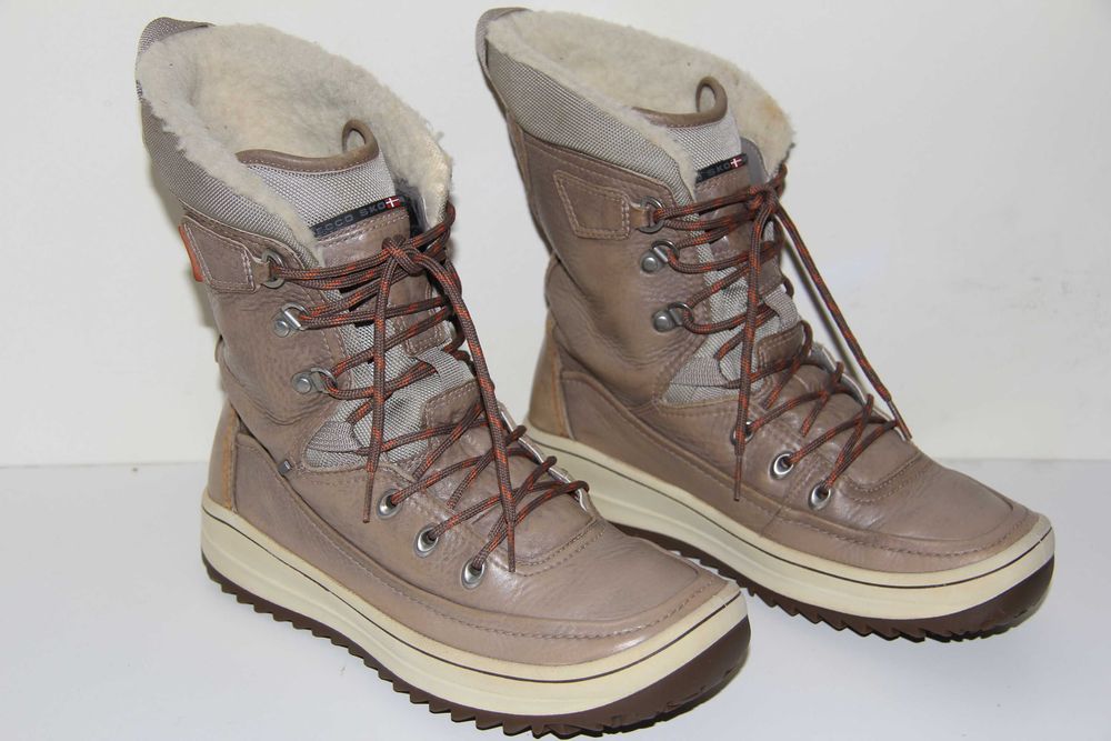 Зимние кожаные полусапожки"ECCO TRACE" 5/39/25см.